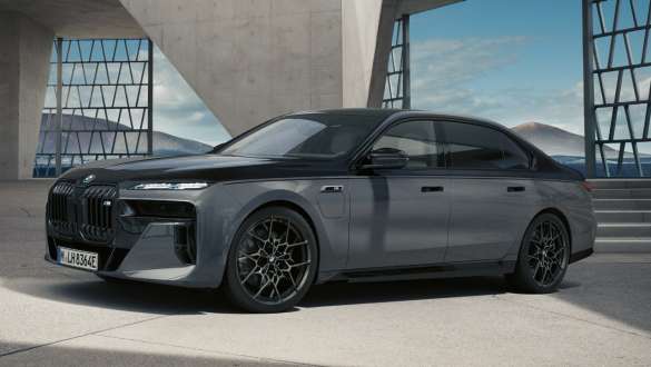 BMW 7 Series Sedan G70 BMW M Performance Parts exterior design